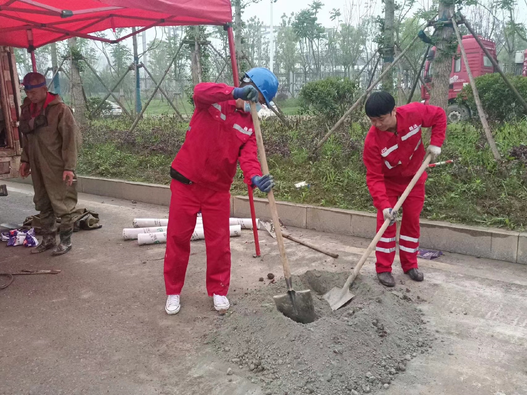 南郑管道疏通哪家好】及时进行市政管道清淤